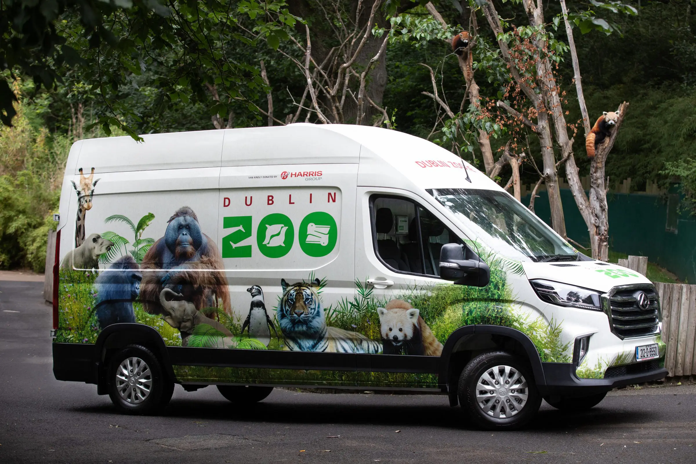 Harris Group donates new van to Dublin Zoo