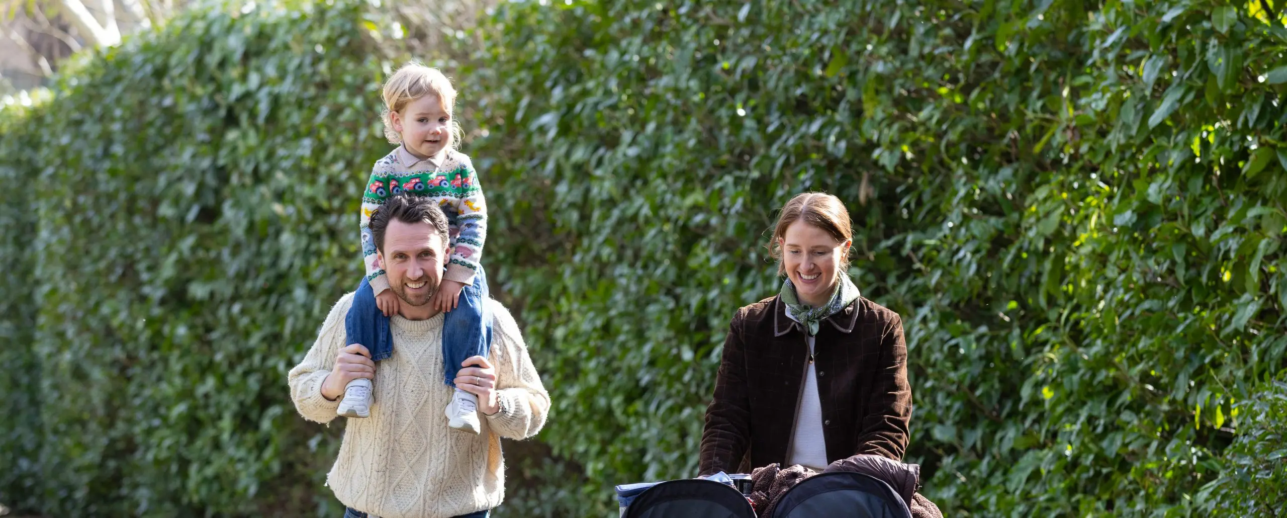 Dads Go Free* at Dublin Zoo this Father’s Day!